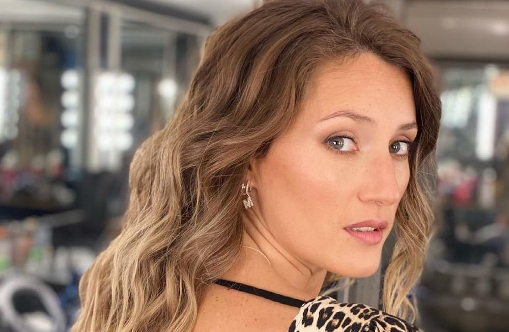 Mica Viciconte, al rojo vivo desde la lavandería de su casa