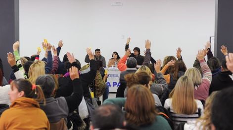 Los Andes | El SUTE aprobó la propuesta salarial en un plenario provincial desarrollado en La Paz. Foto: Twitter Sute