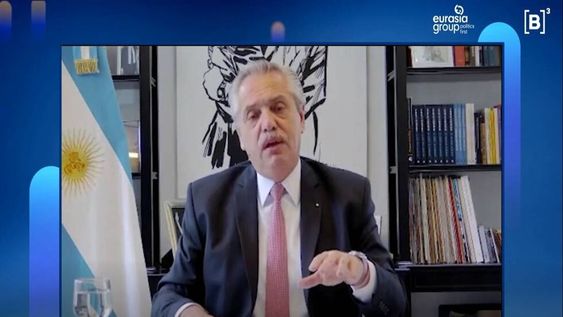 Fernández habló en el evento anual Gzero Summit Latin America 2021, en el que especialistas y líderes políticos y empresariales debaten con el fin de explorar los desafíos y oportunidades geopolíticas de la región en el contexto de la pandemia de COVID-19.