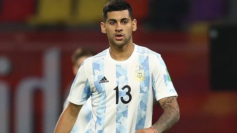 Cristian Romero, defensor cordobés de gran actuación con la selección argentina ante Chile. (AP)