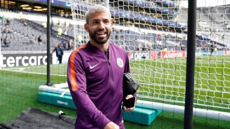 El Kun tiene Covid-19.
