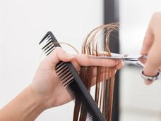 Una mujer trans fue detenida por el supuesto abuso sexual contra un menor en una peluquería de la ciudad de Puerto Madryn.