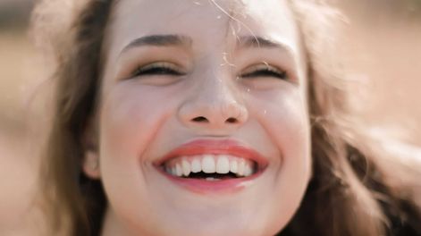 La psicología destaca el único color que utilizan las personas que consiguen lo que quieren sin insistir