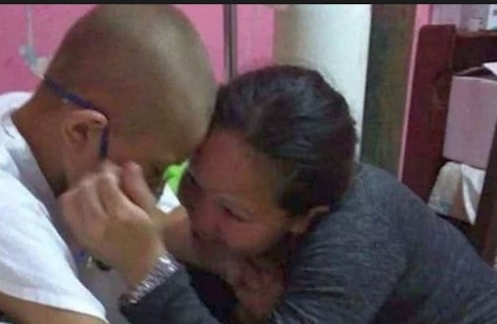 La mujer que traficó para la quimio de su hijo lo vio morir y vuelve a la cárcel argentina
