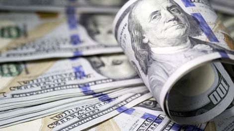 Dólar y cuadernos, las dos  caras del gran fracaso nacional - Por Carlos S. La Rosa