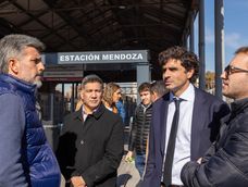 ulpiano suarez inauguro un nuevo parador inteligente del metrotranvia en ciudad