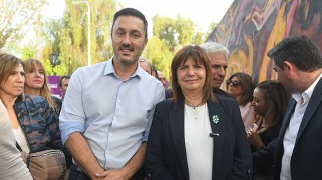 Luis Petri y Patricia Bullrich en Mendoza. Archivo Los Andes