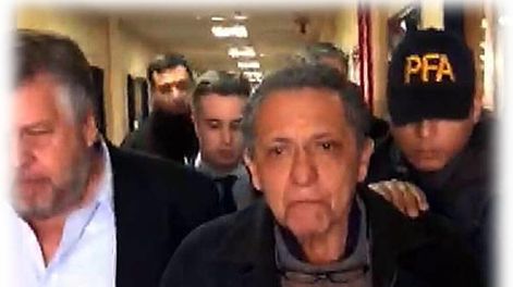 Un país con vocación por las cosas inéditas - Por Edgardo R. Moreno