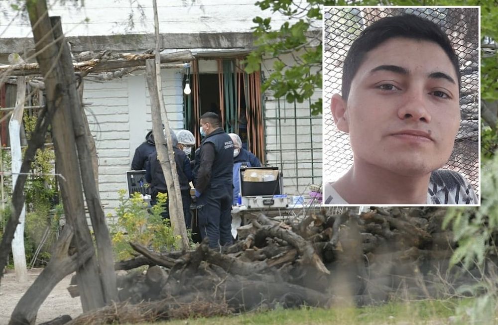 Ángelo Martín Andrés González Farías (21) fue detenido por el doble crimen de Martín Farías, de 76 años, y su pareja, Justa Luna, de 66, ocurrido en Las Heras (Foto: Orlando Pelichotti / Los Andes)