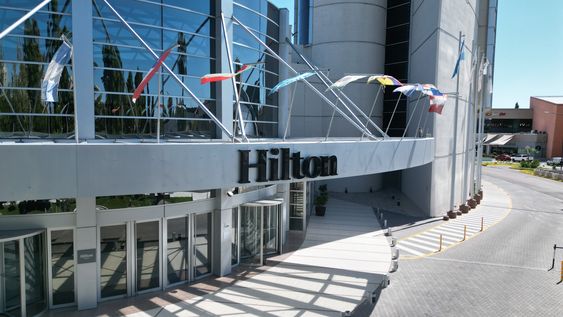 hilton mendoza celebra dos anos de crecimiento y anticipa un 2026 lleno de experiencias