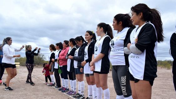 Valquirias recibió una importante donación de Red Solidaria.