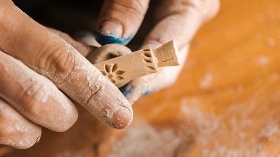 Se acerca Navidad y un nuevo taller de fabricación de juegos de madera con fines solidarios