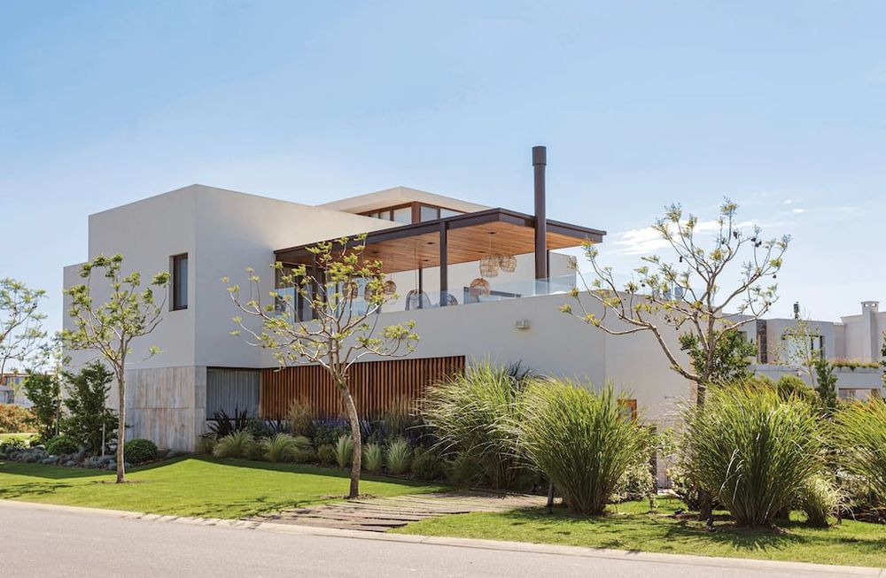 Crece la demanda de terrenos en countries y barrios cerrados con la llegada del verano