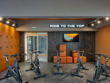 revolucionario gimnasio en el corazon de un iconico hotel