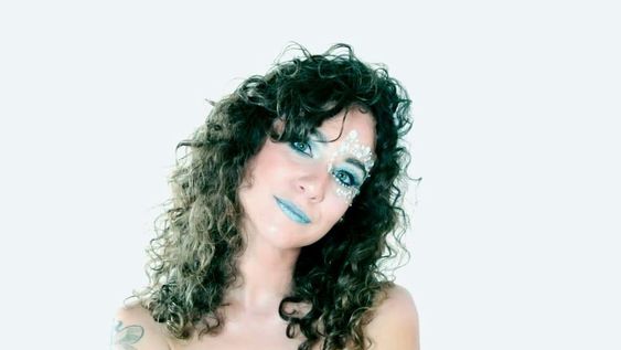 Daniela Herrero hoy brindará su segundo concierto en streaming, Versiones, con clásicos del rock nacional.