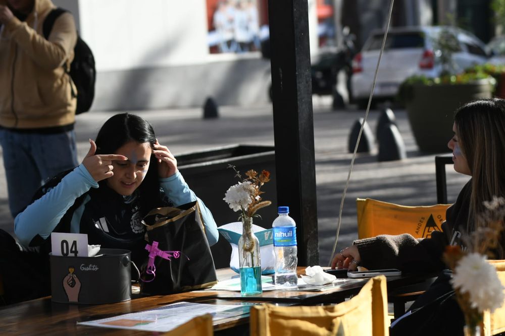 La calle Arístides se prepara para el partido de la Selección Argentina.&nbsp;&nbsp;