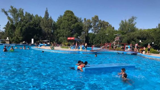 ¿Cuánto sale pasar un día de verano en un camping del Gran Mendoza?