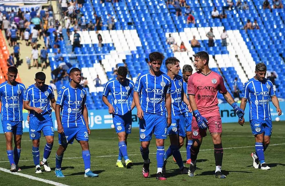¿Cuándo jugaría el Tomba, la final de Copa Argentina?
