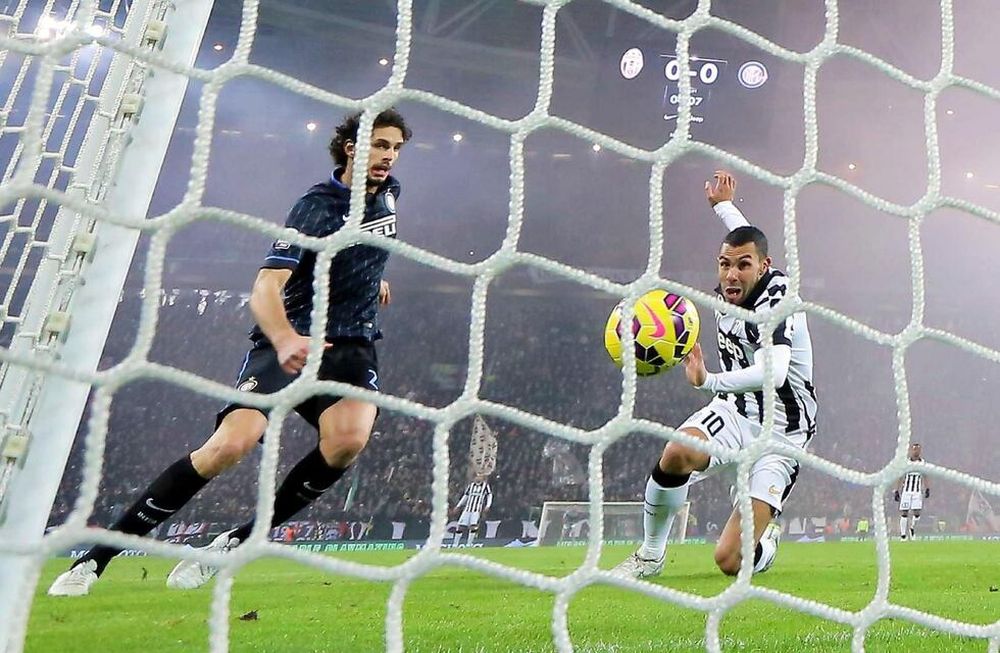 Por Tevez e Icardi, en Turín hubo empate