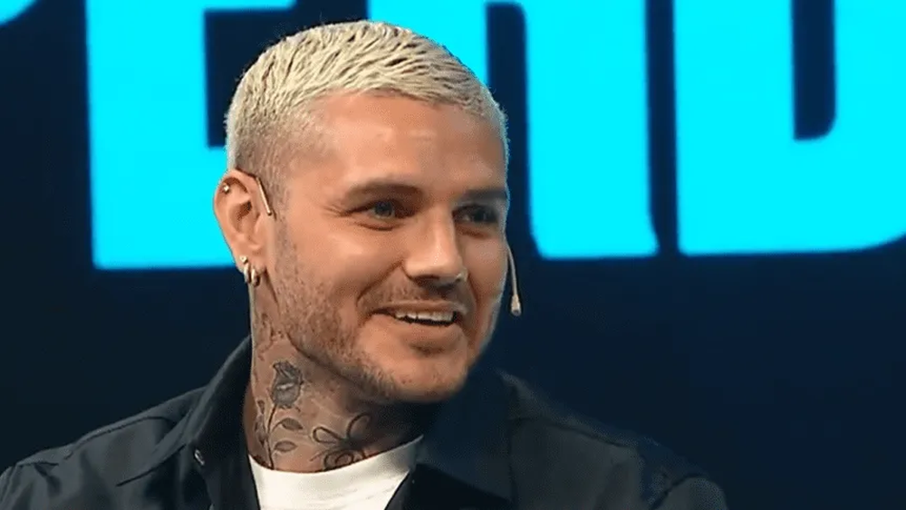 Una periodista le habría mandado fotos a Mauro Icardi.