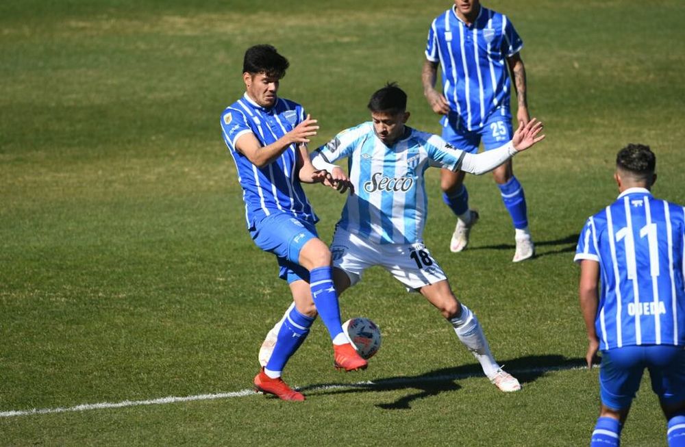 El Tomba recibe a los tucumanos en el Feliciano Gambarte / José Gutiérrez.