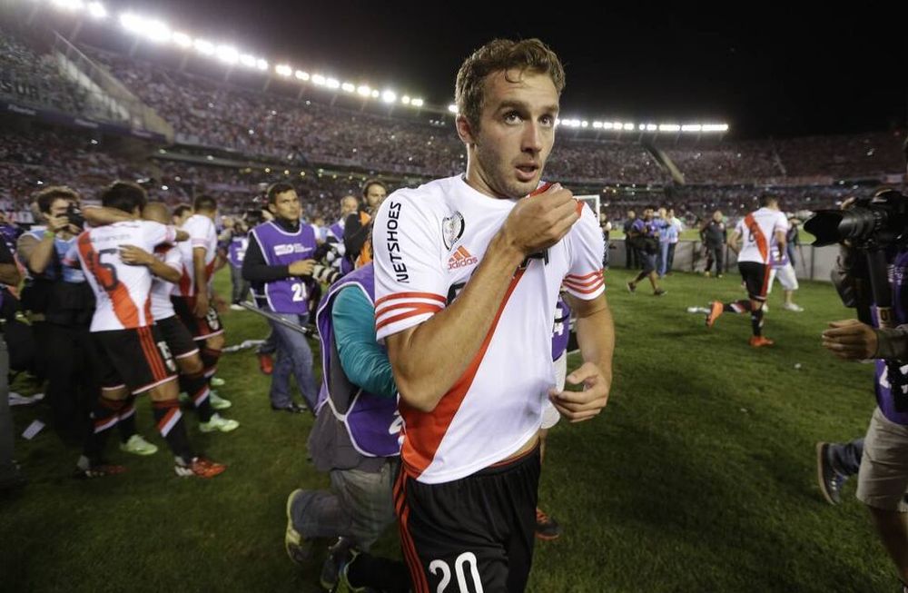 Pezzella: Esta felicidad por hacer el gol del triunfo no se compara con nada