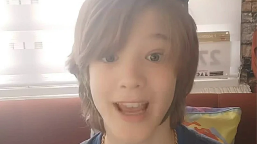 Este niño serbio causó furor en las redes sociales: sumó 150 mil seguidores en pocos días.