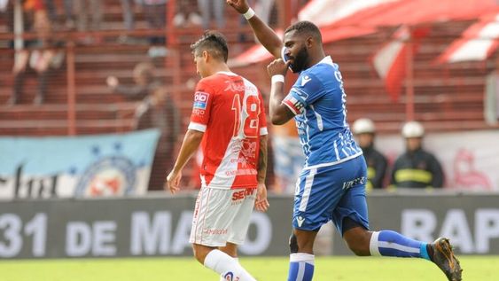 El 05-05-2018 el Morro García convirtió los dos goles con los que el Tomba le ganó a Argentinos Juniors y alcanzaba a Boca en la punta de la tabla de posiciones de la Superliga / Foto: Fernando de la Orden
