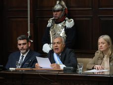 La aparente omisión de la vitivinicultura en el discurso oficial de Alfredo Cornejo redibuja el mapa productivo provincial.