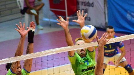 Ya sin chances de ascender, el equipo de Luis Testa cayó ante Estudiantes.