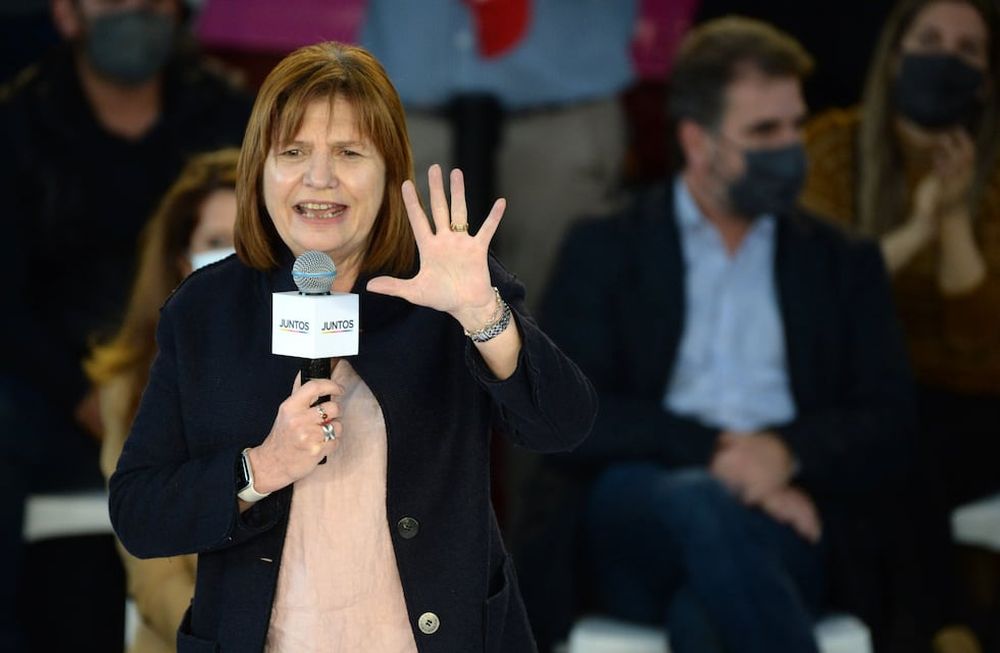 Diego Santilli precandidato a diputado nacional de Juntos cierra su campaña en el Club Atenas Foto clarínPatricia Bullrich