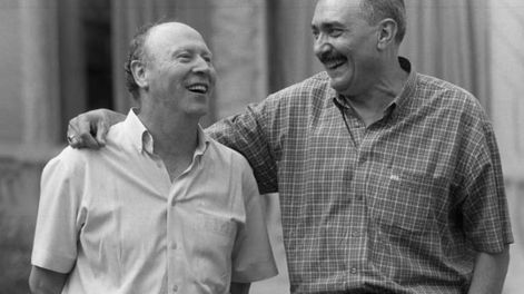 José Luis Armenteros (izq.) junto a Pablo Herrero (der.), integrantes del grupo madrileño Los Relámpagos y coautores de múltiples éxitos musicales españoles. Foto: Gorka Lejarcegi