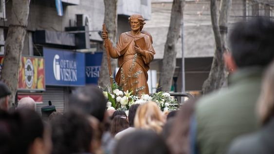 Ulpiano Suarez participó de la celebración del Santo Patrono Santiago