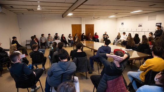 El programa de Orientación Vocacional presentó el panel de profesionales