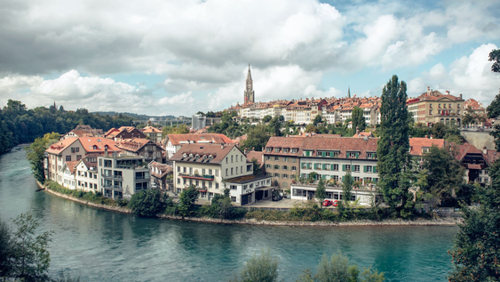 Vista panorámica de Basilea, una de las ciudades con los barrios más modestos de Suiza.