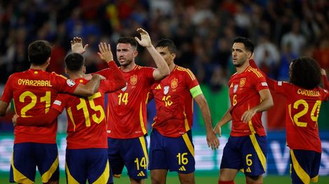 Los Andes | España derrotó a Italia y se aseguro un lugar en los octavos de final - EFE