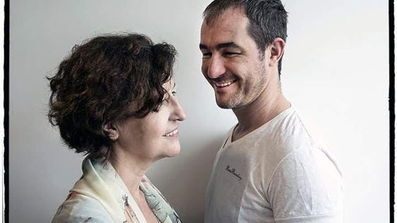 Los hijos de Liliana Bodoc terminaron la obra de su madre y la presentaron en la Feria del Libro.