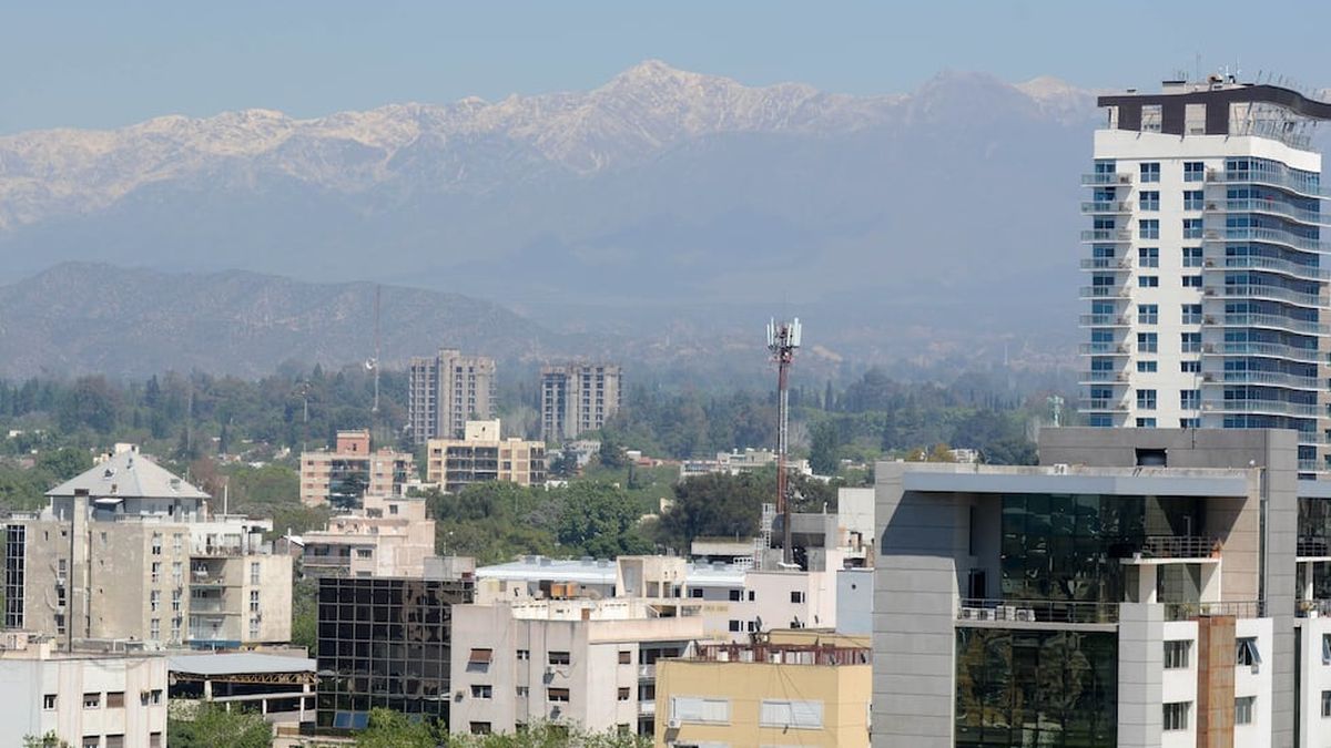 Buen tiempo en Mendoza para este jueves: cuál será la máxima y cuándo se esperan tormentas