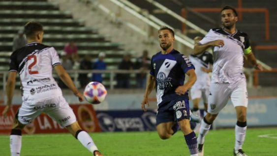 Por la cuarta fecha de la zona A de la Primera Nacional, Gimnasia y Esgrima visita a Alvarado de Mar del Plata. / Gentileza: Prensa Alvarado.