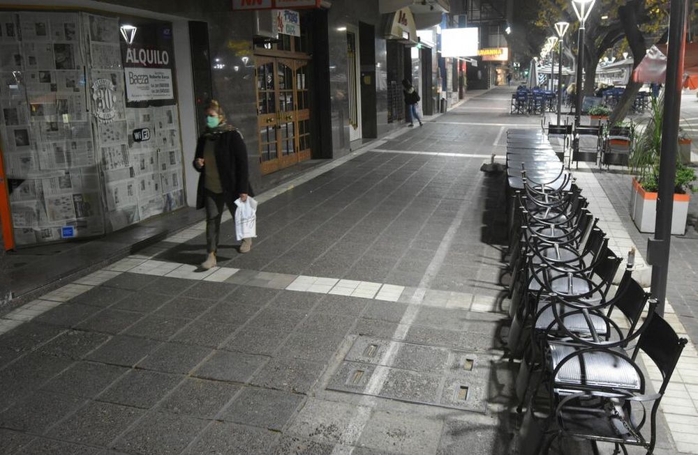 Mendoza tendrá una cuarentena estricta por 9 días y no se podrá circular después de las 18. Foto: José Gutiérrez / Los Andes