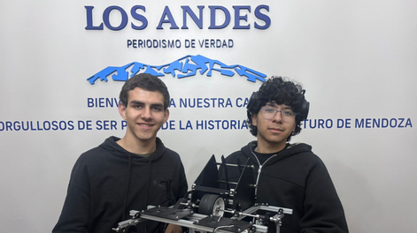 Robótica: quiénes son los adolescentes que crearon a El Mostro y buscan ayuda para competir en México