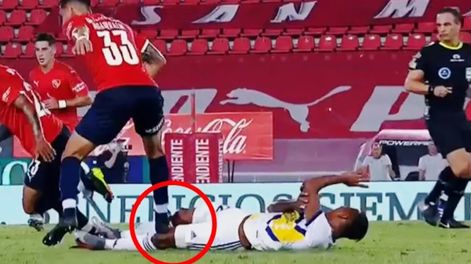 El durísimo pisotón de Insaurralde a Sebastián Villa. / Gentileza.