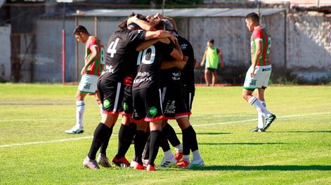 El Cruzado buscará llegar a la segunda categoría del fútbol argentino. / Gentileza: Martín Pereyra.