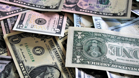 El piso de los $1.000 fue anunciado por el presidente Javier Milei, quien dijo que la idea era empezar a comprar divisas a ese nivel.