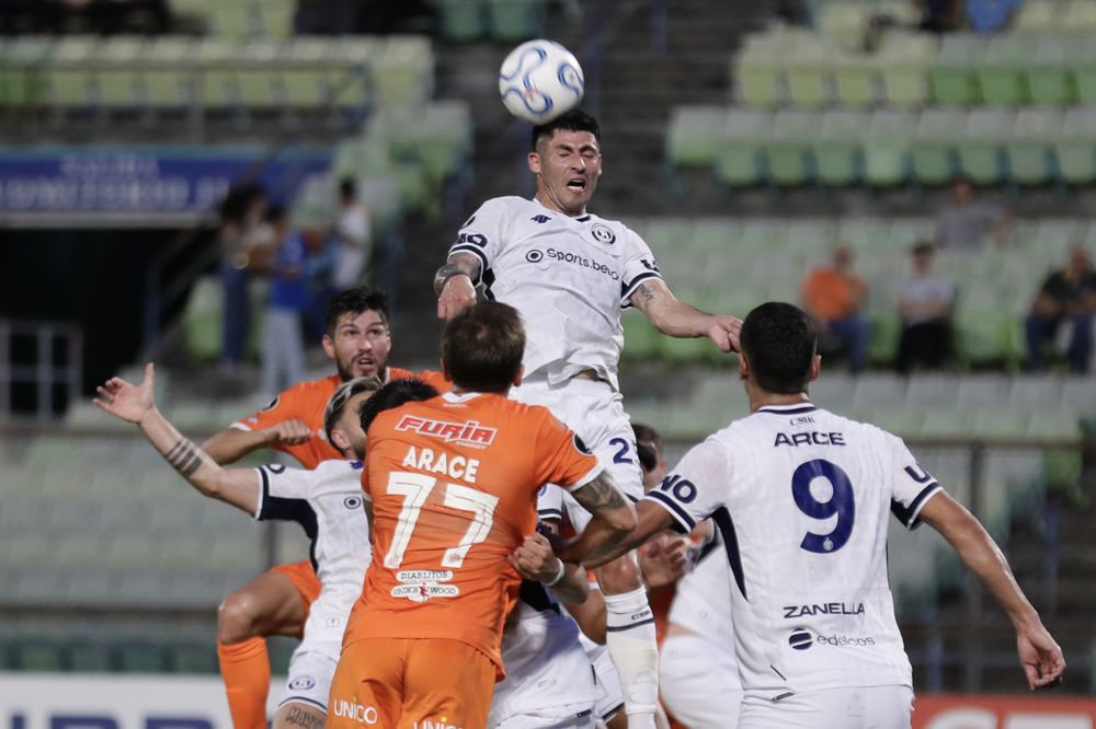 El Azul del Parque fue mucho m&aacute;s que su rival venezolano y tiene chances de finalizar como el mejor de la fase de grupos.&nbsp;