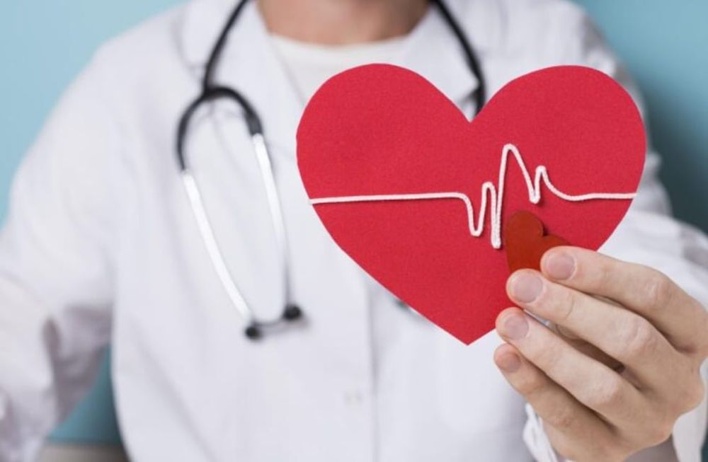 Día del Médico: origen y desafíos actuales más allá de los aplausos