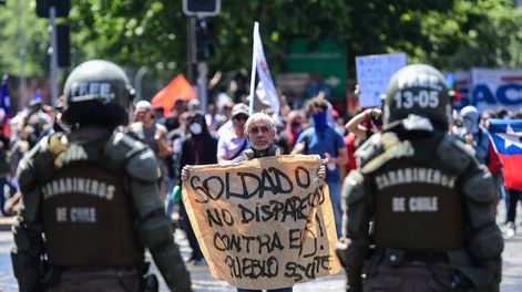 Un continente con los pies de barro - Por Carlos Salvador La Rosa