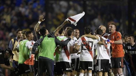 Superclásico: River le ganó a Boca con golazos del Pity Martínez y Nacho Scocco