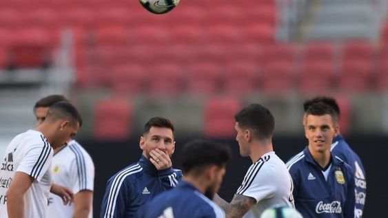 Lionel Scaloni tiene tres dudas para el partido ante Venezuela