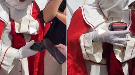 Un nazareno se hace viral por cobrar el diezmo con posnet durante una procesión de Semana Santa